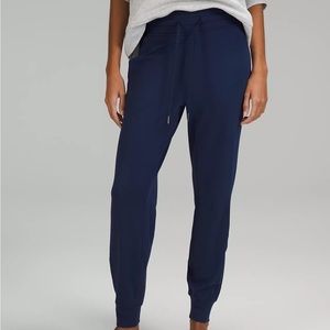 BRAND NEW TAGS ON! Lululemon Ready to Rulu Classic Fit High-Rise Jogger